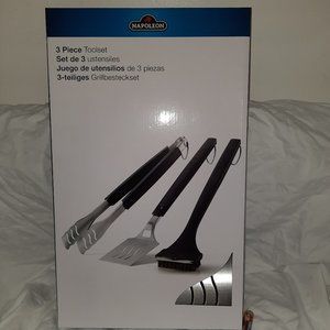 GREAT GIFT! BRAND NEW, UNOPENED BOX! Very good quality 3 piece set BBQ set.